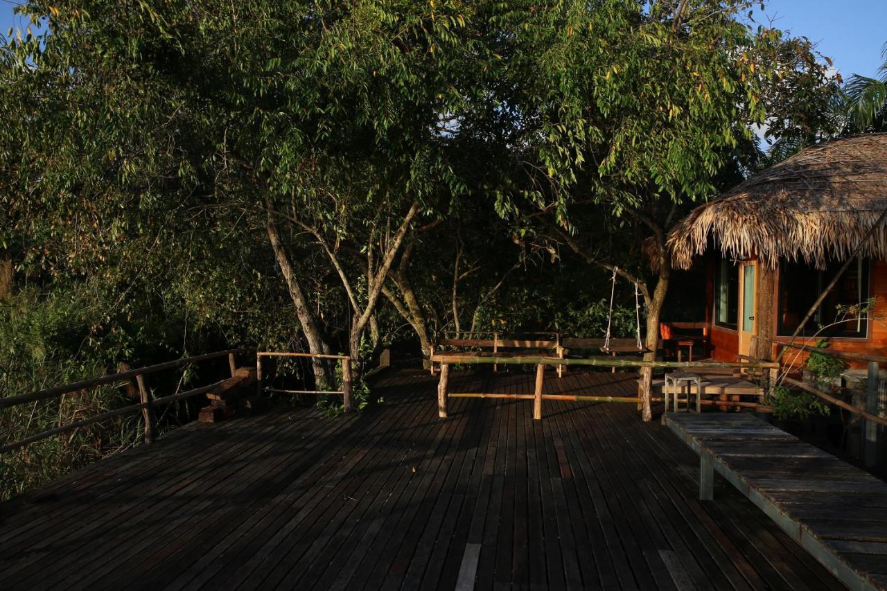 Wetlandcamp บ้านชายเล Phatthalung Exterior photo